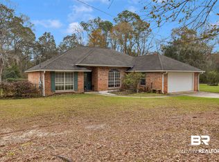 502 NE 7th St, Summerdale, AL 36580