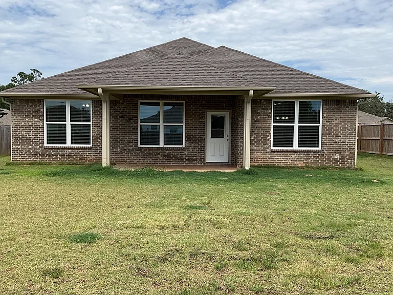 401 Myra Lynn Ln — Photo 11