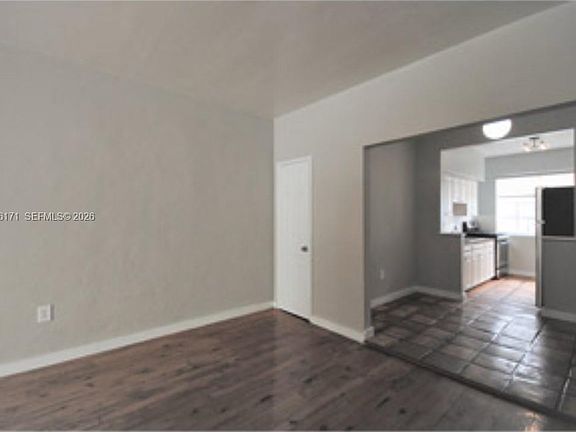 2nd image of 948 Meridian Ave #10