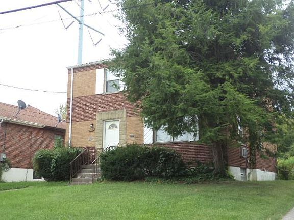 3rd image of 1793 Crest Hill Ave