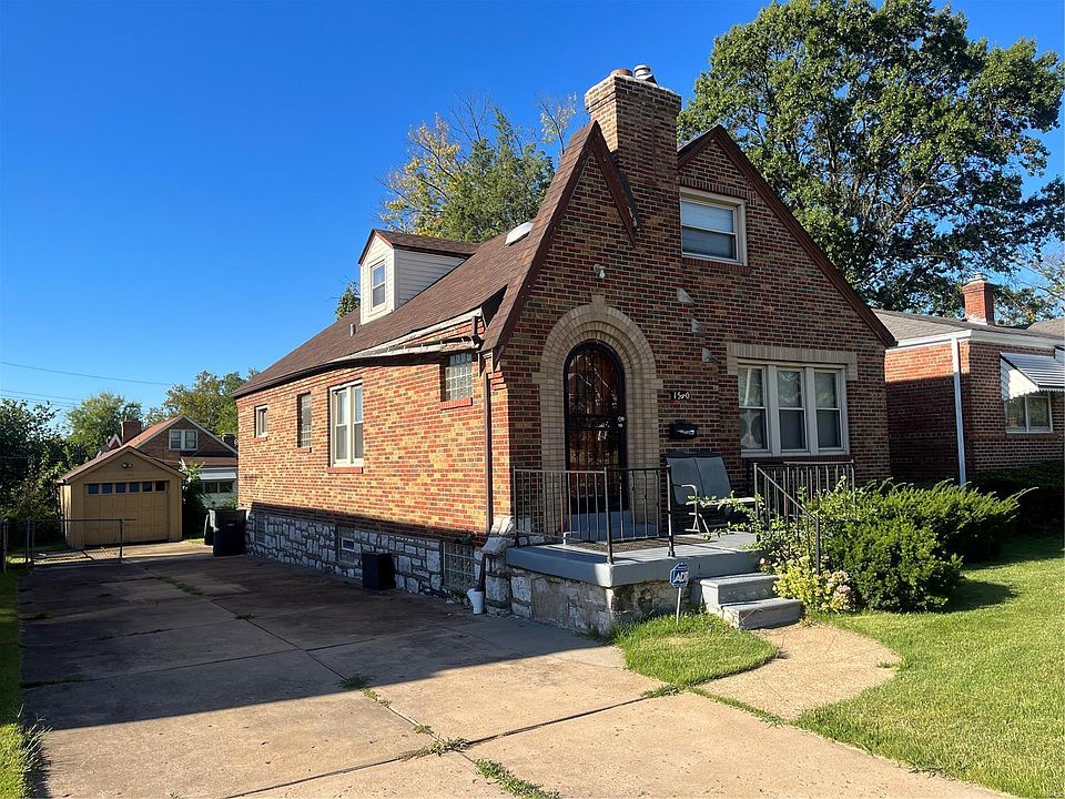 1st image of 1540 McLaran Ave