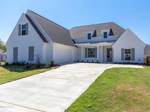901 Waters Edge Way, Brandon, MS 39047