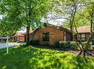 928 Indian Boundary Dr, Westmont, IL