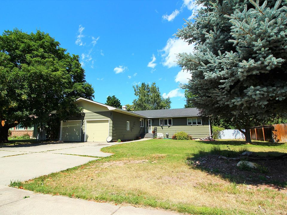 1st image of 530 SW Higgins Ave