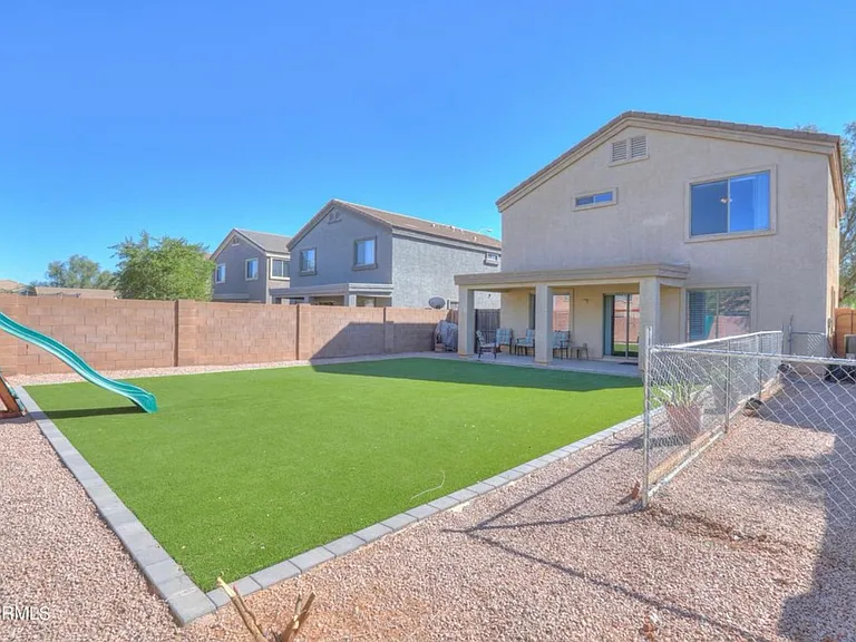 36576 W Nina St — Photo 20
