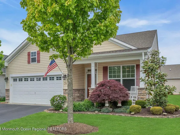 34 Comtois Road, Manalapan, NJ 07726