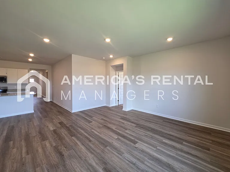 177 Keller Dr — Photo 36