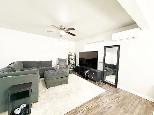 1261 NE Larson Blvd — Photo 8