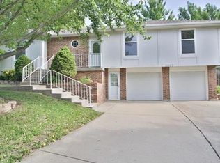 4909 S Bryant Cir, Independence, MO 64055