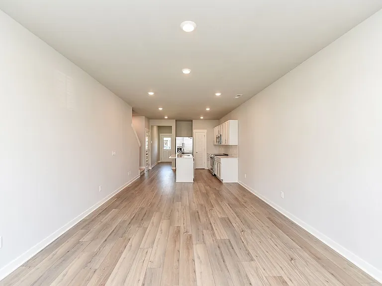 728 Mickelson Way — Photo 13