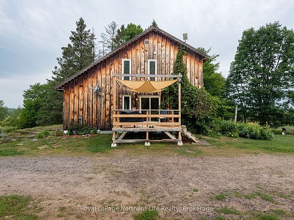 4th image of 258 Algonquin Rd
