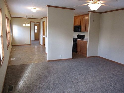 2nd image of 118 Arlene Ct