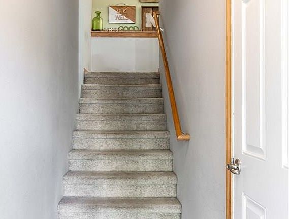 3rd image of 4308 N 147th Plz