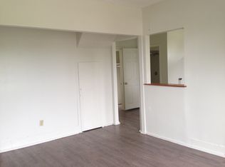 108 Bartlett St APT 3, Lewiston, ME 04240