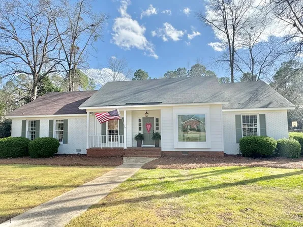 2202 Ashford Dr, Albany, GA 31721