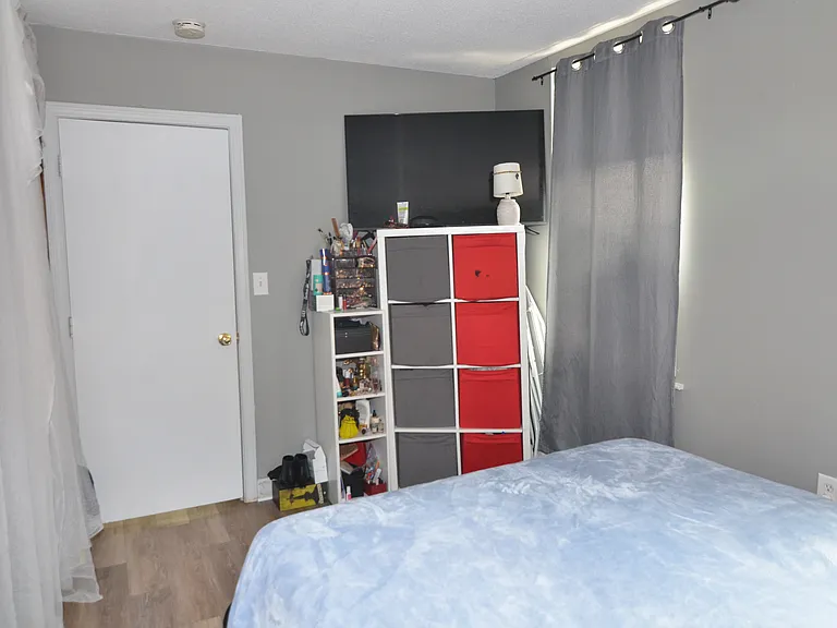 11 Blackwood St #33 — Photo 9