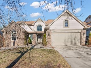 28849 Hearthstone Dr, Novi, MI 48377