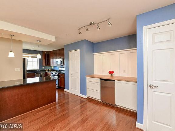 Dining Room Bar area w/ mini fridge and built-ins