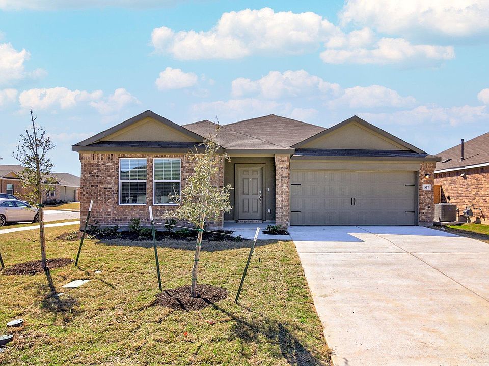 1st image of 517 Sebring Cir