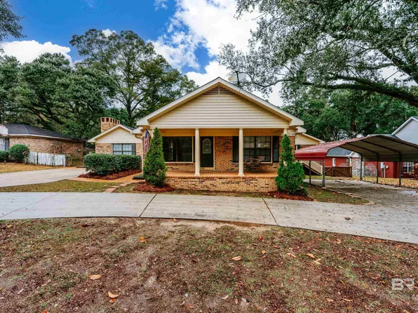 5418 Yucca Dr, Mobile, AL 36693