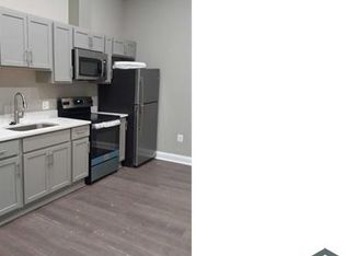 615 N Carrollton Ave APT 1, Baltimore, MD 21217