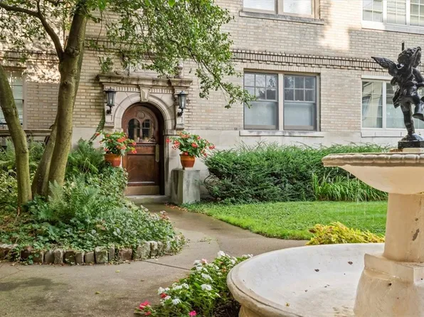 6112 Alder St APT F1, Pittsburgh, PA 15206