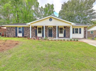 15 Kenilworth Rd, Goose Creek, SC 29445