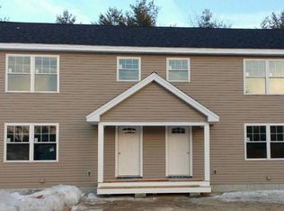 30 Rivers Edge Rd #B, Gray, ME 04039