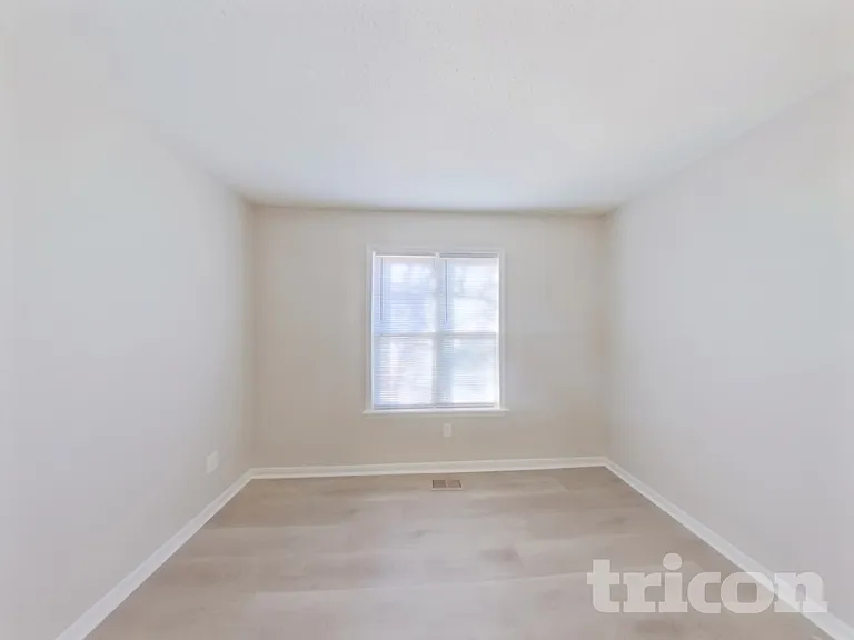 5820 Leatherwood Ln — Photo 6