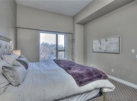 5th image of 4950 Central St APT 101