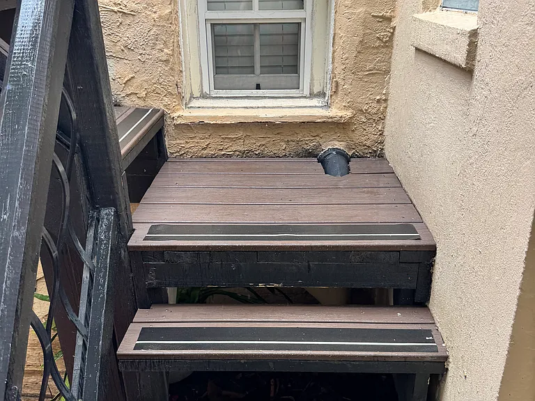 222 Australian Ave #7 — Photo 16