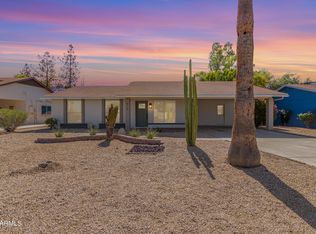 419 W Behrend Dr, Phoenix, AZ 85027