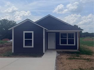 319 Charley St, Decatur, AR 72761