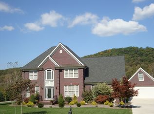 8242 Sawgrass Way, Radford, VA 24141