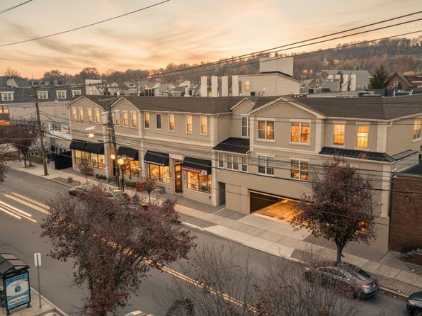 323 Union Blvd #2F