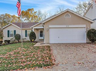 412 Johanna Place Dr, Ballwin, MO 63021