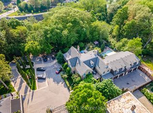 80 Barton St #3, London, ON N6A1N2