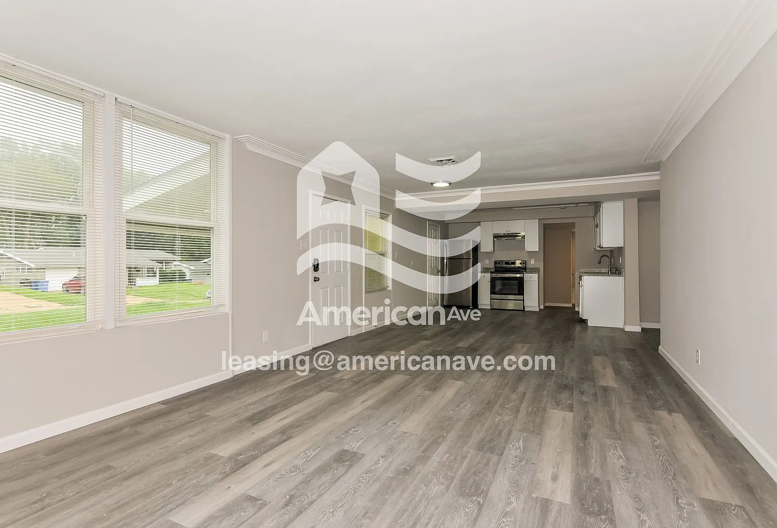 3 bed, 1.0 bath, 1360 sqft, $1,297 — Photo 4