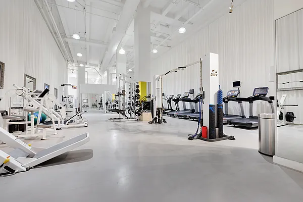 Sold by HomeDax Real Estate | media 9