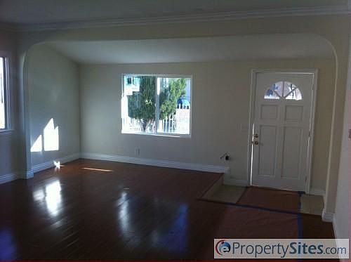 3rd image of 8815 Orchard Ave