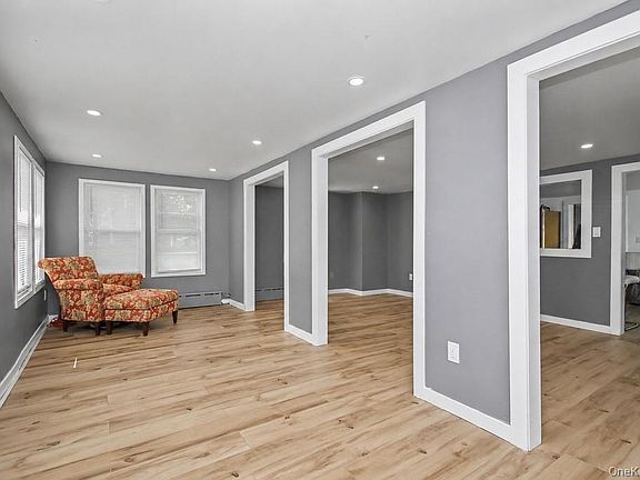 4th image of 139 8th Street