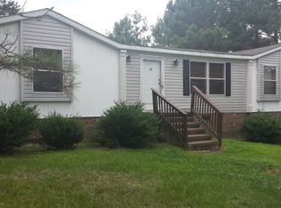 10255 Griffin Farm Rd, Whitakers, NC 27891