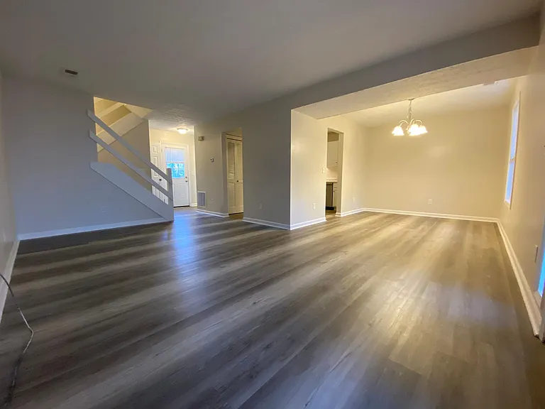 1454 Bellemeade Ct SW #B — Photo 2