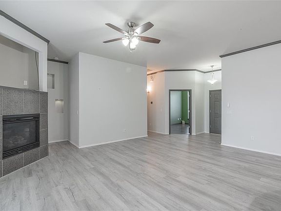 4th image of 1701 NW 162nd Cir
