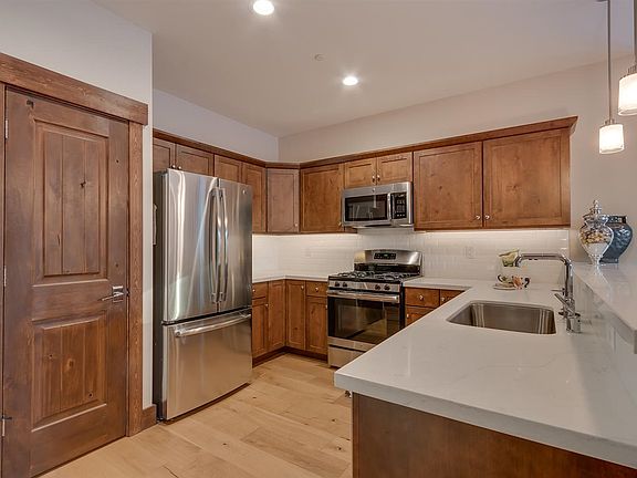 4th image of 11679 McClintock Loop 35-bldg 1