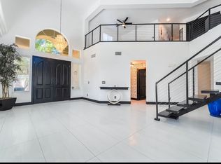 9562 Gondolier St, Las Vegas, NV 89178