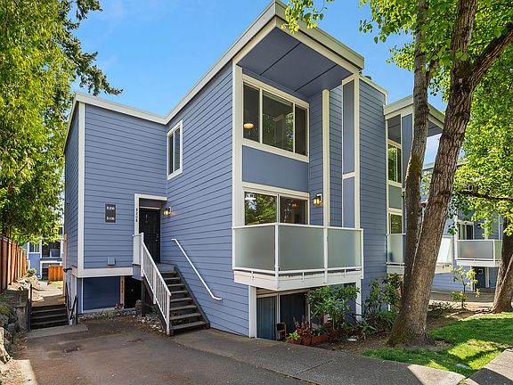 4th image of 8800 20th Ave NE #B208-1