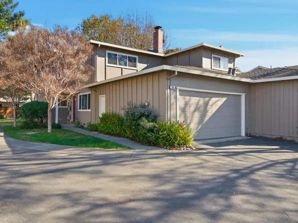 455 Lotus Ln, Mountain View, CA 94043