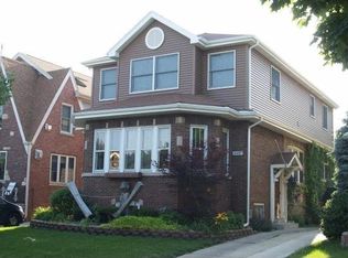 10437 S Campbell Ave, Chicago, IL 60655