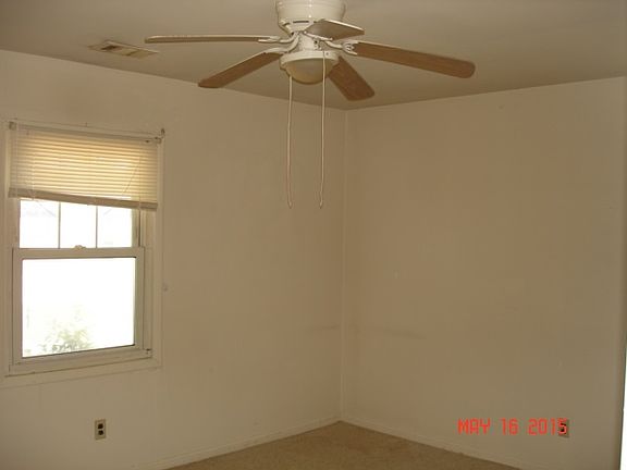 5th image of 118 Wallace Dr
